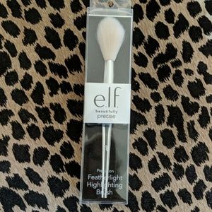 elf featherlight highlighting brush